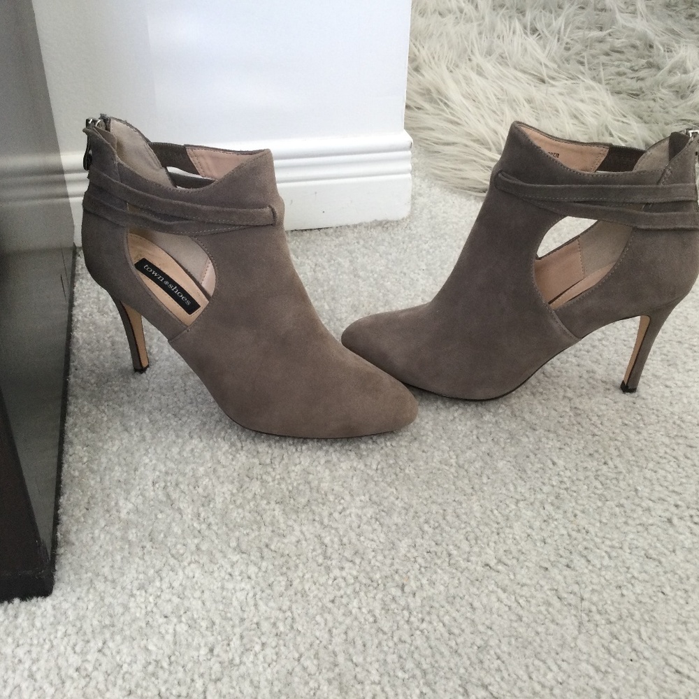 Town Shoes Leather booties